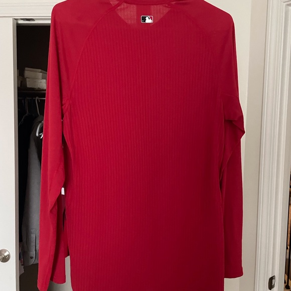 Cincinnati Reds MLB Dri-Fit Performance Shirt - Picture 2 of 3